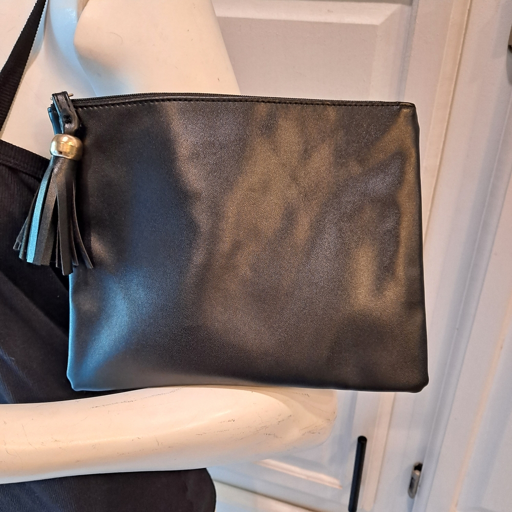 Elegant Black Tassel Wristlet